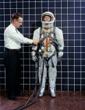 Guy-in-front-of-grid-O.jpg