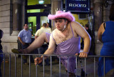 Leg-up-lad-in-lavendar-O.jpg