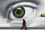 Enormous-eye-O.jpg