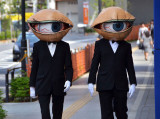 Pair-of-peepers-O.jpg