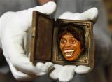 Grinning-Mystery-sml.jpg