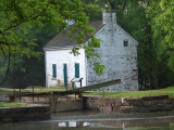 Pennyfield lock and lockhouse