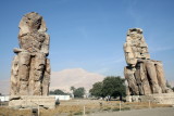 colosus of memnon.jpg