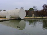 Tuileries Garden temporary sculpture 01