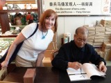 Mr. Yang, the Farmer Who Discovered the Terra-Cotta Warriors, Signing Souvenir Book