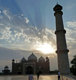 Mihman Khana (Assembly Hall) & East Minaret at the Taj Mahal