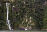 Stirling Falls Milford_Sound.jpg