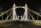 The  Albert  Bridge, with  nightlights.
