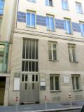 detail of the Döblergasse 4 building around the corner