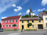 the parish church of St. Martin is just beyond the square