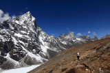 Arakam Tse from the path to Dzongla