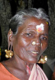 Pambadam - Snake earrings in Tamil Nadu. http://www.blurb.com/books/3782738