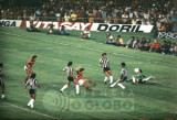 zico desempata - fla 2 x 1 galo.jpg