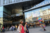 H&M store