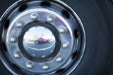 89-365 120905 F2 Truck Hubcap 011_1 sm.jpg