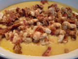 SHRIMP AND CHEESE GRITS