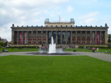 DAS ALTE MUSEUM  P1030264.JPG
