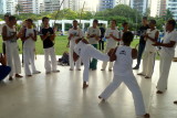 CAPOEIRA NO PARQUE DONA LINDU   P1050200-1.JPG