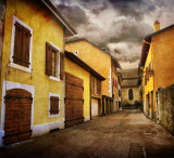 The street of yellow houses...