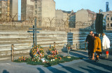 Memorial to those who died trying get into West Berlin