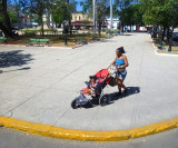 Promenade de bébé à Matanzas