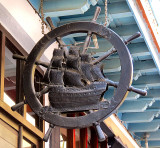 L'enseigne au bateau