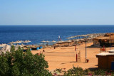 9171 Empty beach Sharm.jpg