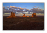 Monument Valley MittensDSC05917.jpg