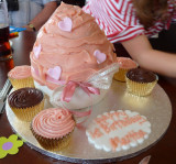Who hoo! CAKE!