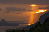 Vista House Light.jpg