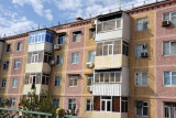 Soviet-era apartments in Trkmenabat
