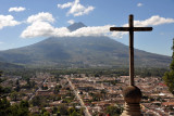 Volcn de Agua and Antigua Guatemala, Cerro de la Cruz