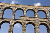 Central portion of the aqueduct with a niche for a statue