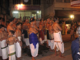 10-ThiruvAimozhi viNNappam seivArgaL-upadEsa rethinamalai gOshti.jpg