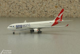 Aviation - Airbus A330-200 Qantas