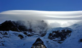 lenticular and turbulence top Mt Rainier