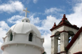 Campanario de la Antigua Iglesia y Cupula de la Nueva Igleasia