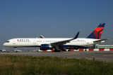 DELTA BOEING 757 200 JFK RF IMG_7445.jpg