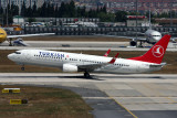 TURKISH AIRLINES BOEING 737 800 IST RF IMG_4923.jpg