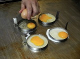 Frying eggs