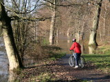 The Clyde Walkway between Carbarns and Baron's Haugh