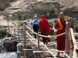 Temporary bridge over the Mo Chhu, Punakha