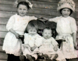 Bessie,Ruby, Paul, Gladys Taylor