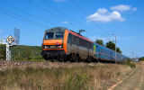 Near Gonfaron, the BB26166 and a Teoz train, heading to Marseille.