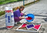 Sandy Decorating the Street