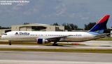 Delta Airlines B767-332 N116DL airline aviation stock photo #7176