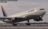 Delta Airlines B767-332 N137DL airline aviation stock photo #8608