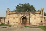 Mihrab at Lower Terrace - Shalamar Garden - 0602.JPG