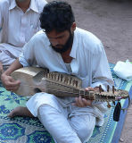 A talented singer from Peshawar - P1280357.jpg