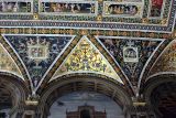 inside the Duomo in Siena 4.jpg